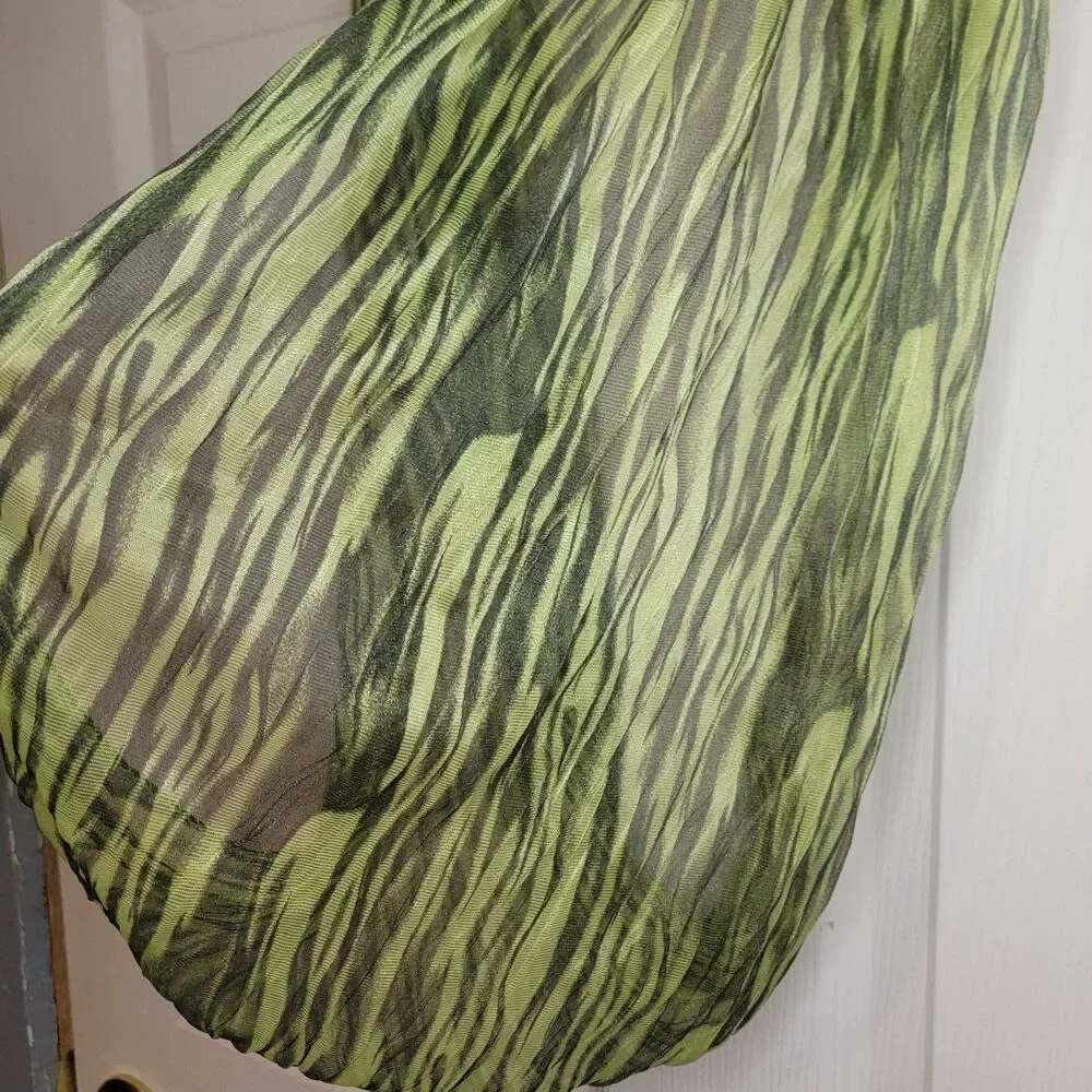 2 Chic Green Infinity Scarf